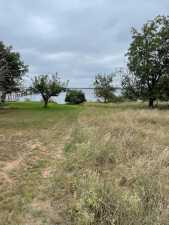 12 Lakeview Dr (14)