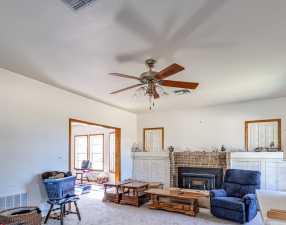 4101 Mercedes St (19)