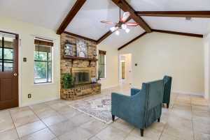 1204 Gregory Dr (10)