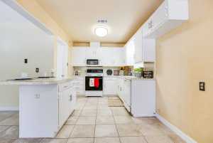 1204 Gregory Dr (12)