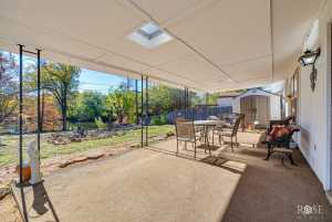 1817 Greenwood St (24)