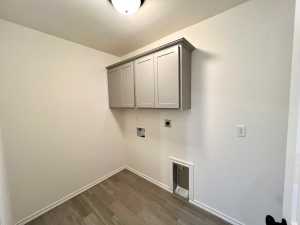 807 N Van Buren St (7)