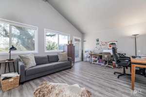 6081 Candice Rd (28)