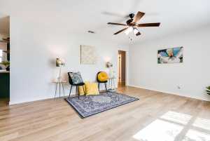 910 N Adams St (2)