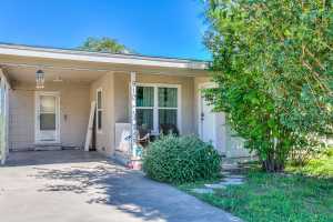 910 N Adams St (3)