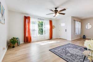 910 N Adams St (6)