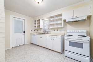 2310 W Twohig Ave (11)