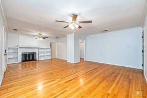 2310 W Twohig Ave (8)