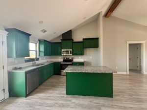 5302 Grey Wolf Lane (4)