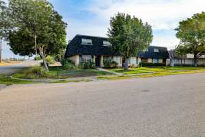 102 Fairway Dr (27)