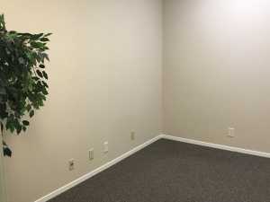 301 W 1st St (13)