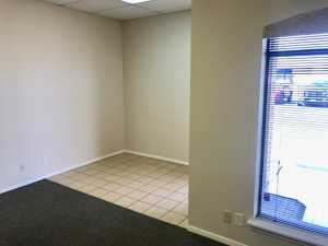 301 W 1st St (3)