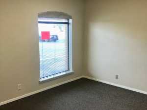 301 W 1st St (6)