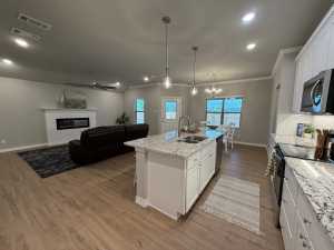 3142 Cedarhill Dr (32)