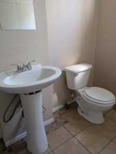 718 N Adams Ave (26)