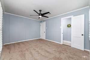 410 S Van Buren St (16)
