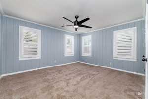 410 S Van Buren St (18)