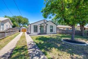 410 S Van Buren St (2)