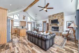 5292 Grey Wolf Lane (9)