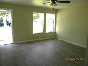 1611 N Magdalen St (2)
