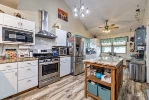 4223 Riverbend (10)