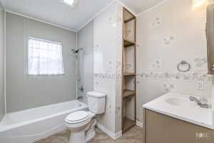 119 E 9th St (11)