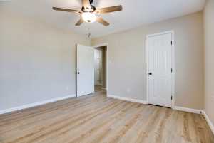 1901 Walnut St (25)