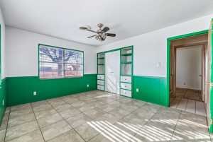 921 Broadway St (11)