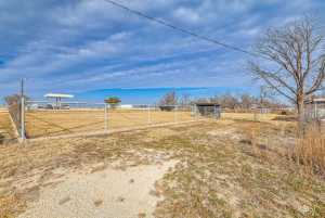 921 Broadway St (26)