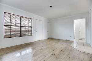 2621 Guadalupe St (7)