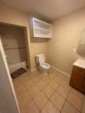 63 E 13th St (5)