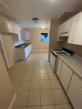 63 E 13th St (8)