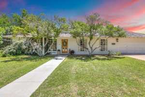 2121 Sul Ross St