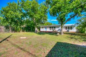 2609 W Harris Ave (28)