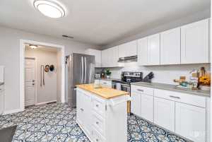 204 S Monroe St (9)
