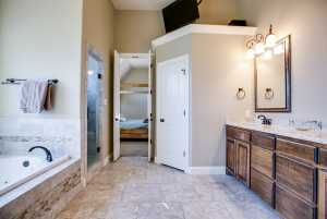 1009 Ashford Dr (5)