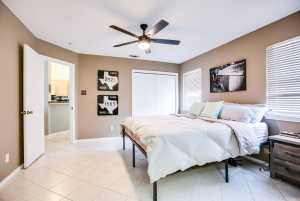 1013 E 44th St (20)