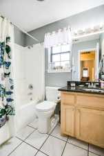 1013 E 44th St (28)