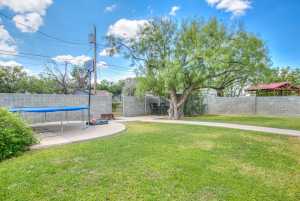 1013 E 44th St (24)