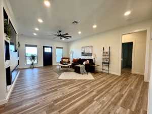 3634 Silver Spur Dr (9)