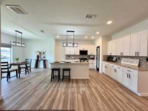 3634 Silver Spur Dr (7)