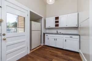 410 Spaulding St (8)