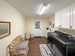 110 N Washington St (30)