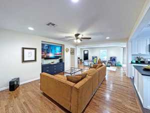 110 N Washington St (6)