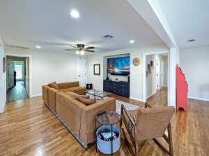 110 N Washington St (8)