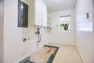 501 E Holmes Ave (17)