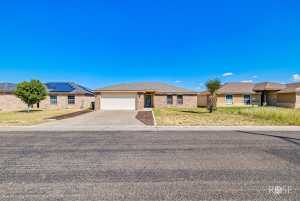 818 Fisher St (2)