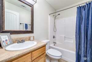 818 Fisher St (20)