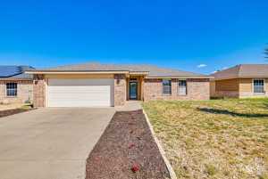 818 Fisher St (5)