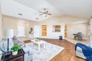 818 Fisher St (9)